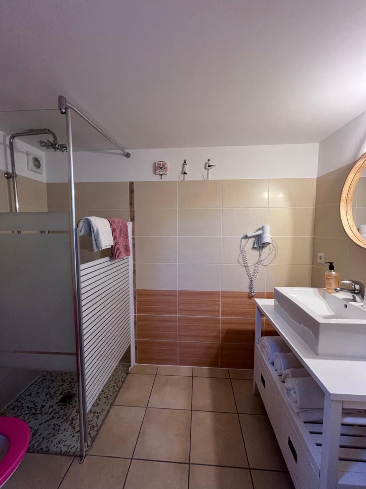 Villa Herbert Andernos-les-Bains Rom bilde